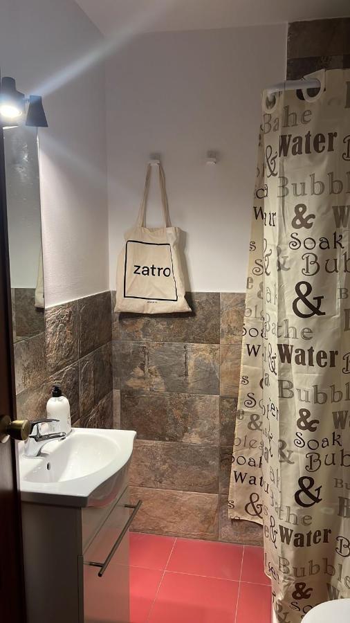 Apartamento Turistico R. Gonzalez Abreu Seville Ngoại thất bức ảnh